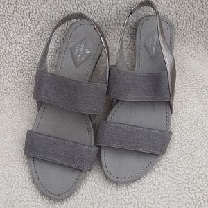 St John's Bay comfortable sling back sandals size 8.5